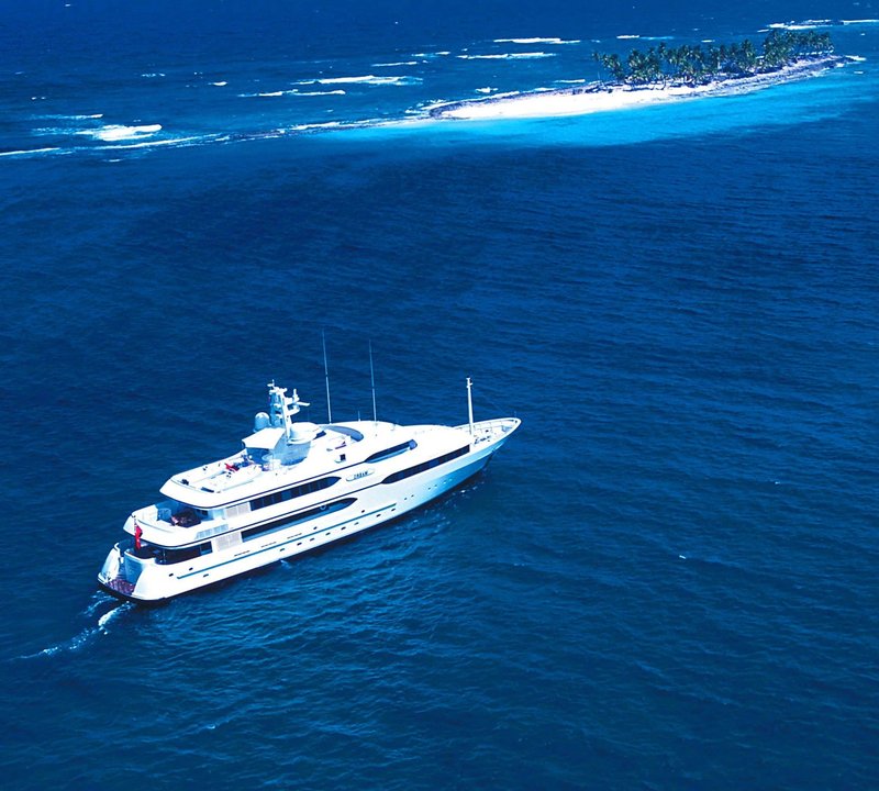 motor yacht amanti owner